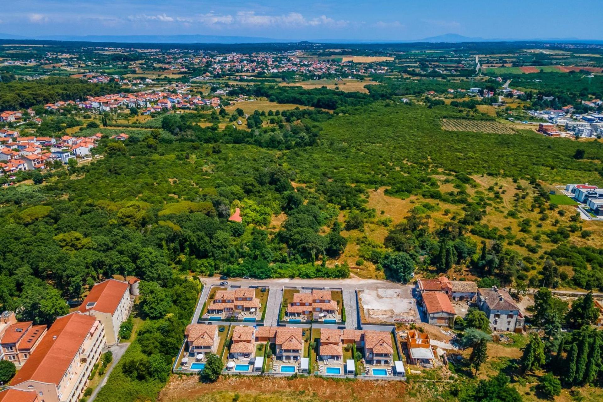 Villas Lotus With Pool And Jacuzzi Pula Zewnętrze zdjęcie